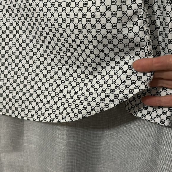MK Allover Print Button Front Dress Shirt-Slim Fit-M-Black/White-98 Cotton-EUC - Picture 12 of 15